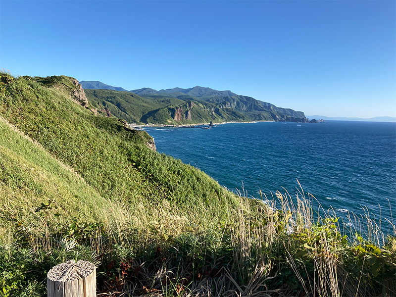 積丹半島の海です